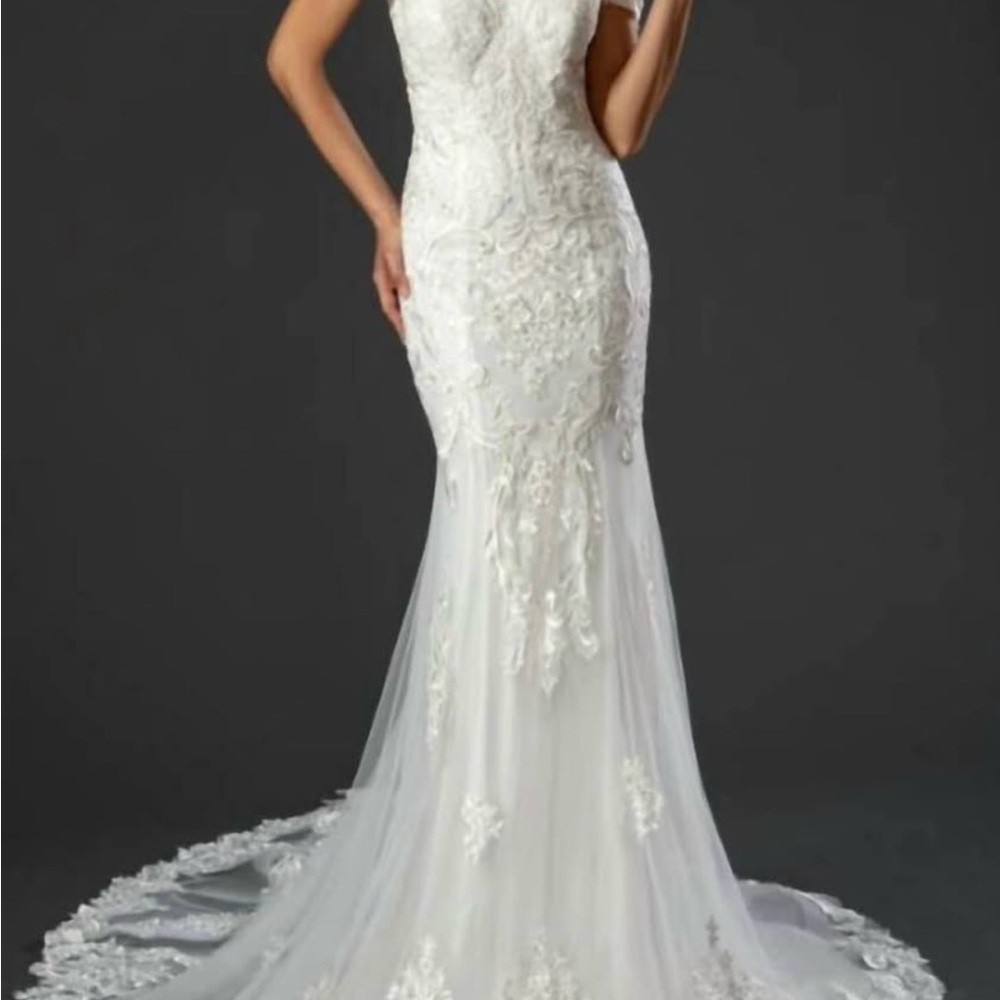 Women’s Stella Couture - Off-shoulder Lace Mermaid Wedding Gown